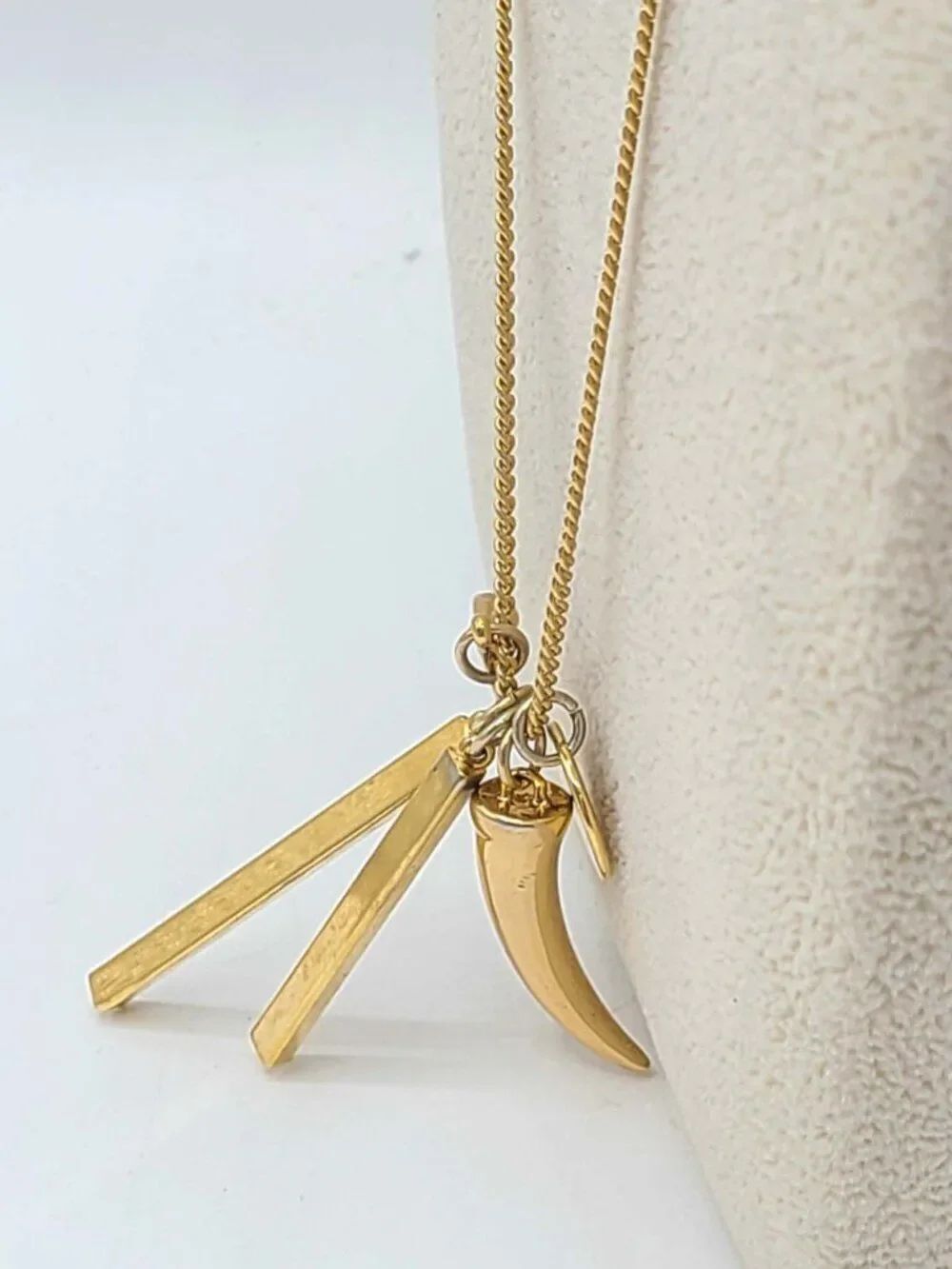 J Crew Gold Tone Charm Necklace Like New - Picture 2 of 11